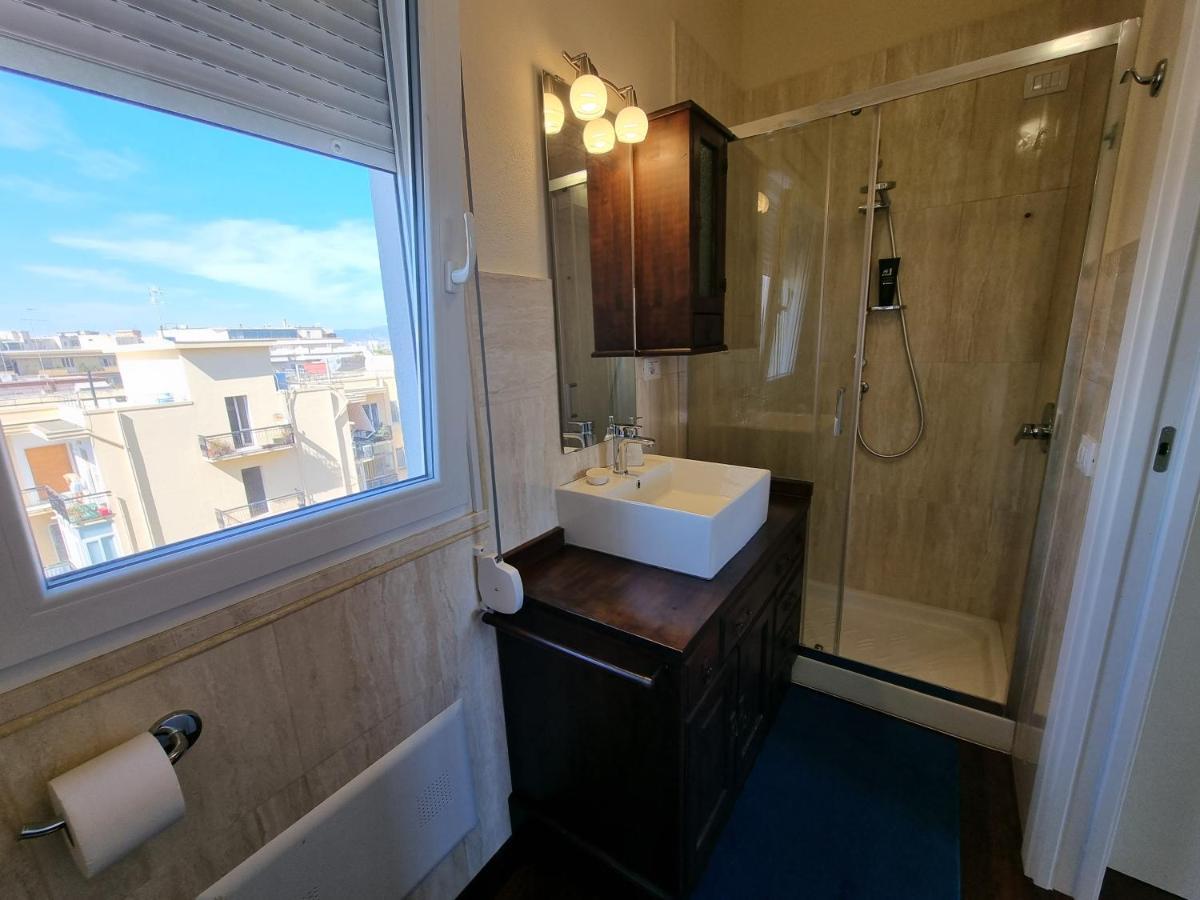 Attico Panoramico Cagliari Appartement Buitenkant foto